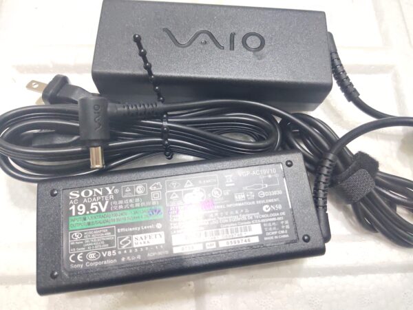 Sạc laptop Sony VAIO VPC-EA1 Series, Sạc Sony VAIO VPC-EA1 sdC384T scaled